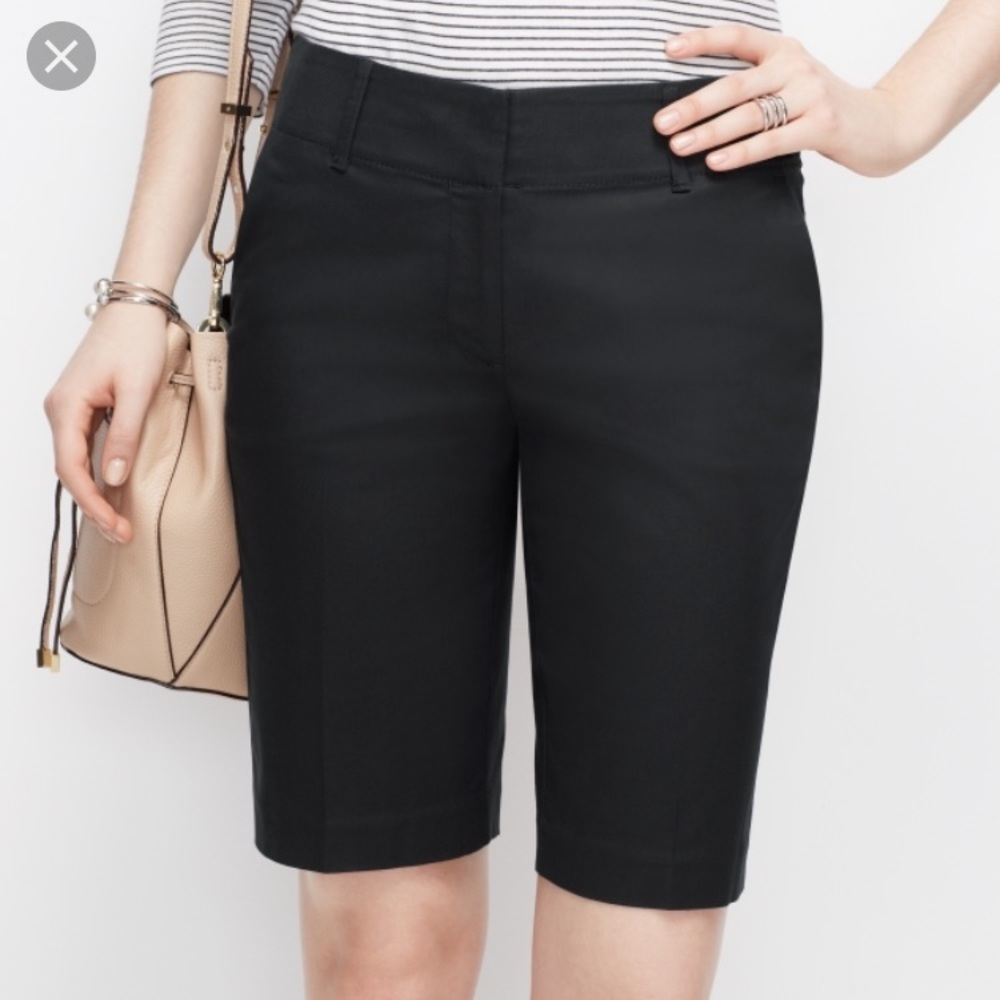 Ann Taylor crisp dress shorts